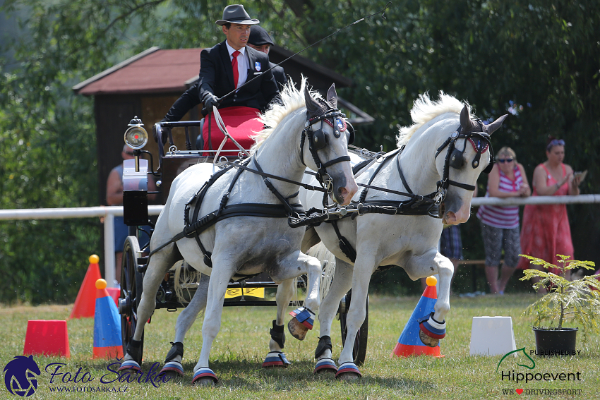 Nebanice - parkur - dekorování